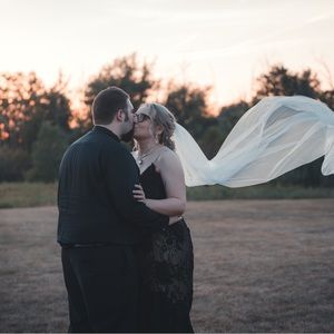 Meet your Posher, Angelic